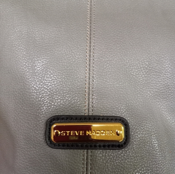 Steve Madden Tote Faux Leather Gray & Black Gym, Travel, Carry-on Bag - Picture 5 of 13